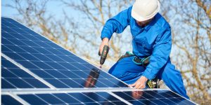 Installation Maintenance Panneaux Solaires Photovoltaïques à Ermont